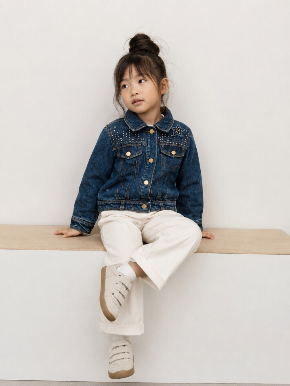 Mayoral Girls Denim Jacket 5T Studded Star Plush Lined Jean Coat Blue Warm Layer
